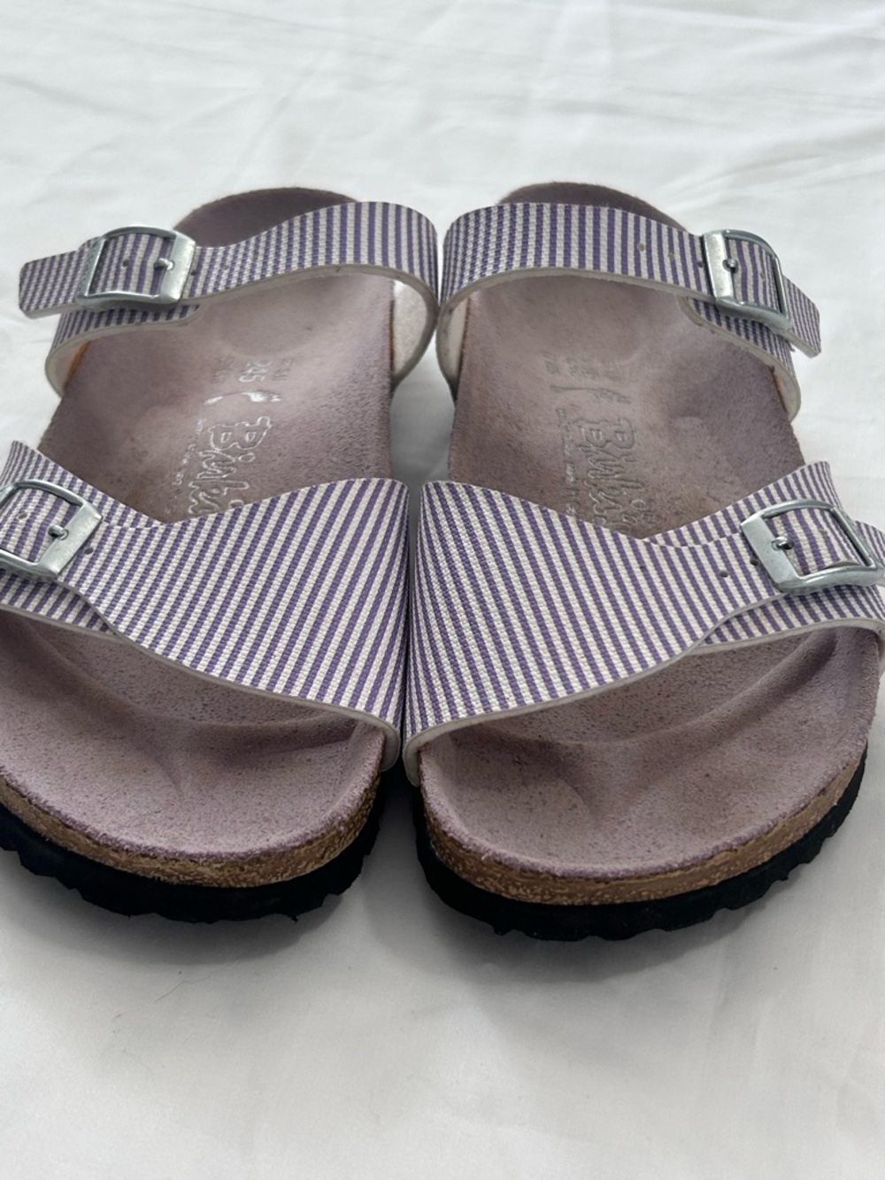 Birki's Lavender Aziza sandals by Birkenstock. 38 - Picture 11 of 16